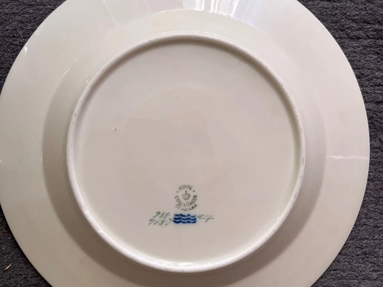 Billede 7 - Royal Copenhagen stel Dagmar med guldkant porcelæn