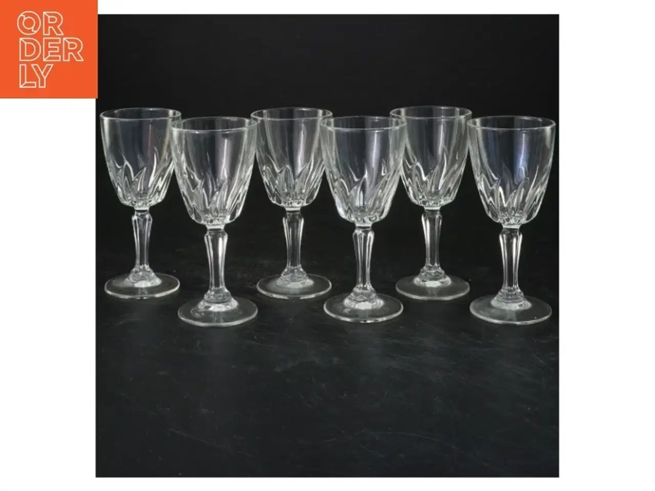 Billede 1 - seks vinglas (str. 11x5 cm)