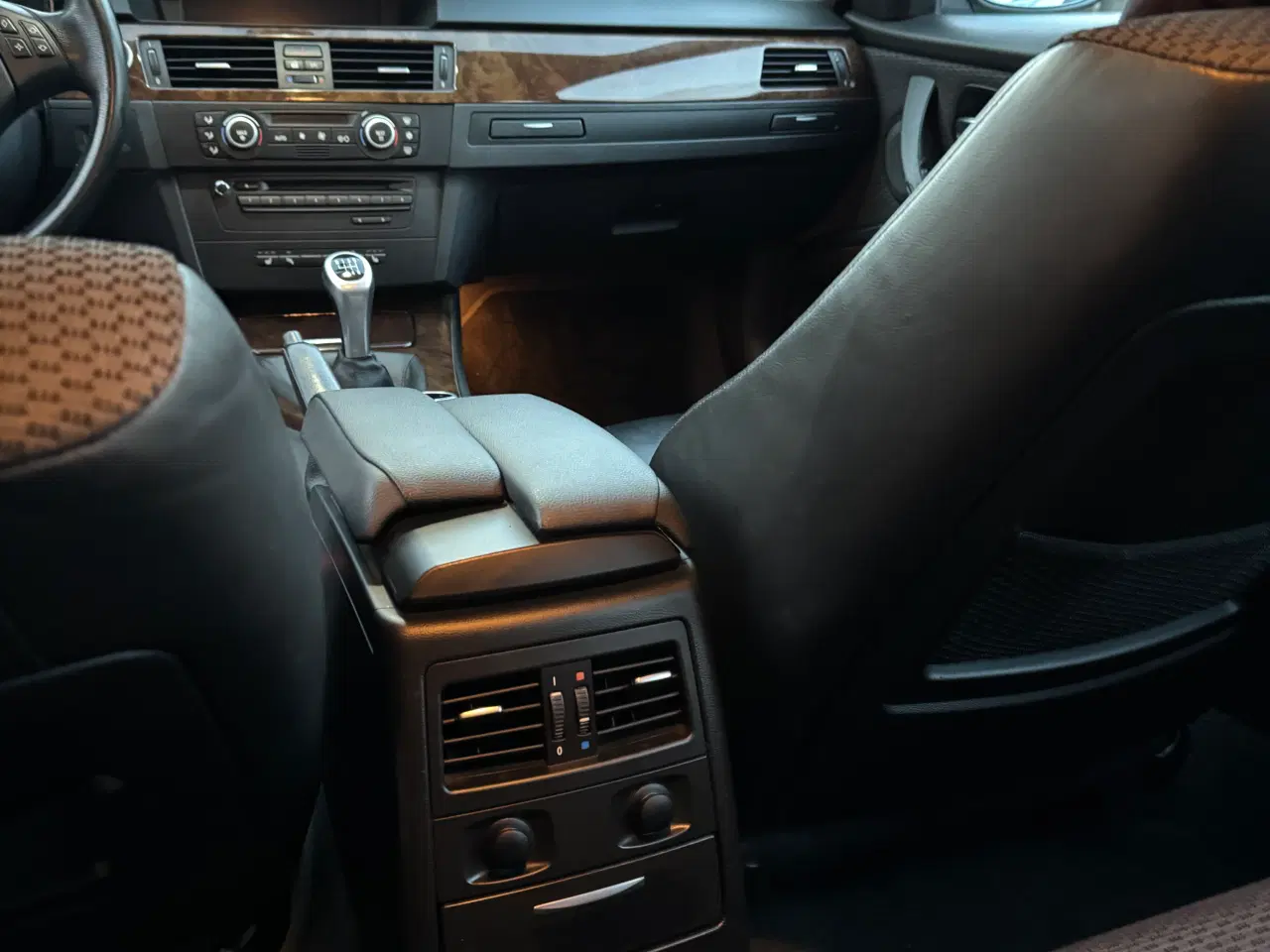 Billede 9 - 🚗 BMW 320D E91 Touring Facelift – Udstyrsbombe, v