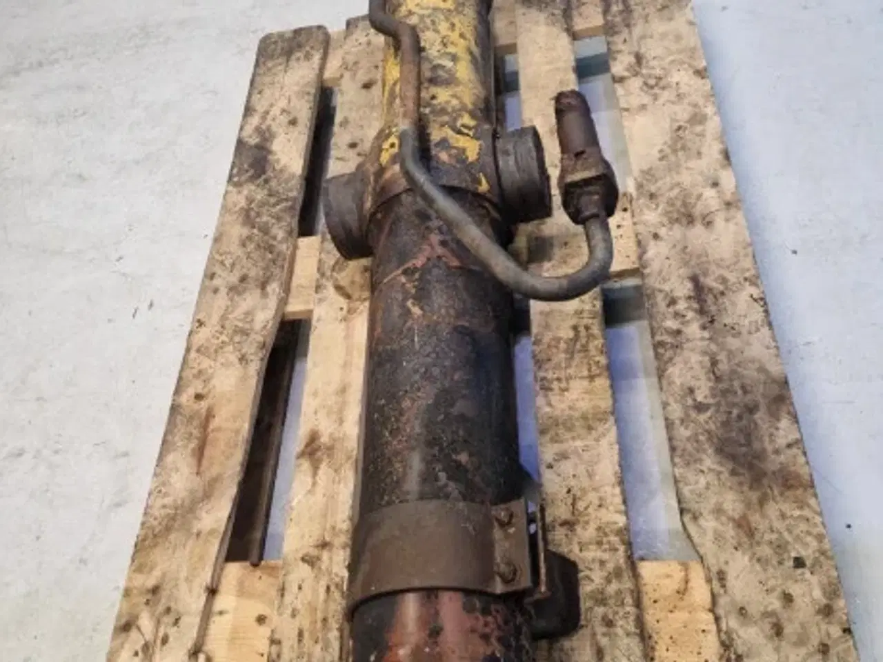 Billede 5 - Volvo L120 Cylinder VOE11088048