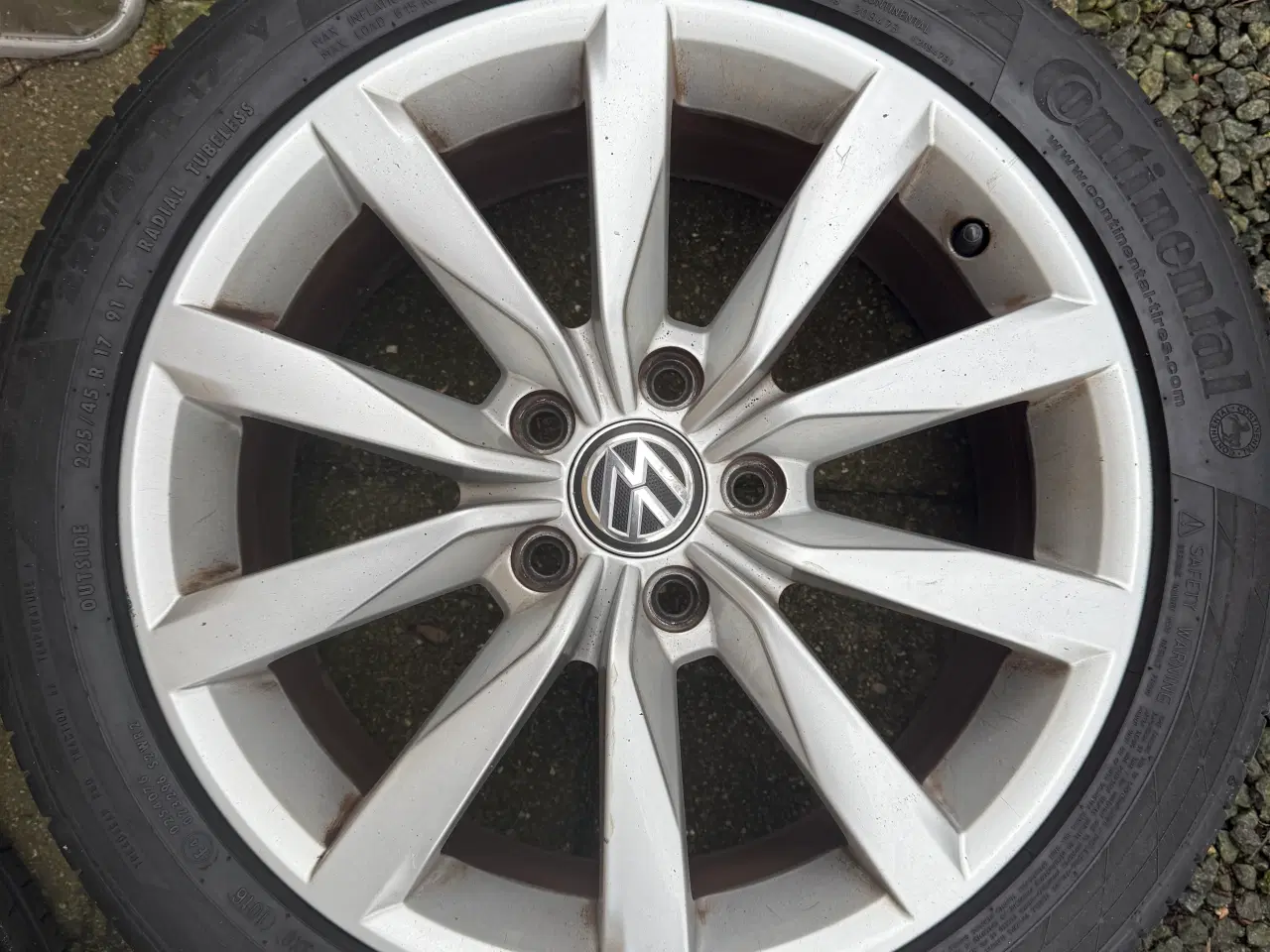 Billede 5 - Org. ALU-fælge Golf 6