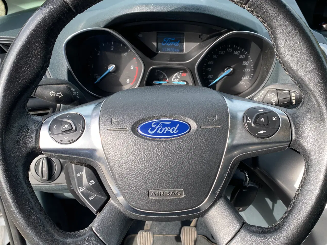 Billede 9 - Fin C-Max med LAV km-tal !!