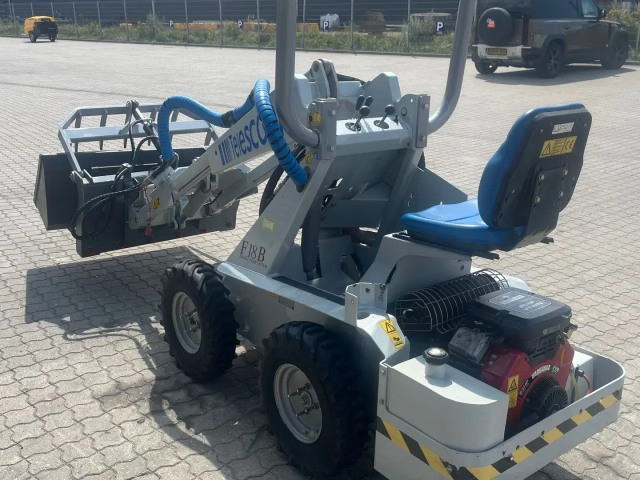 Billede 9 - MultiOne f18b  Telescopic med læsseskovl og siloklo