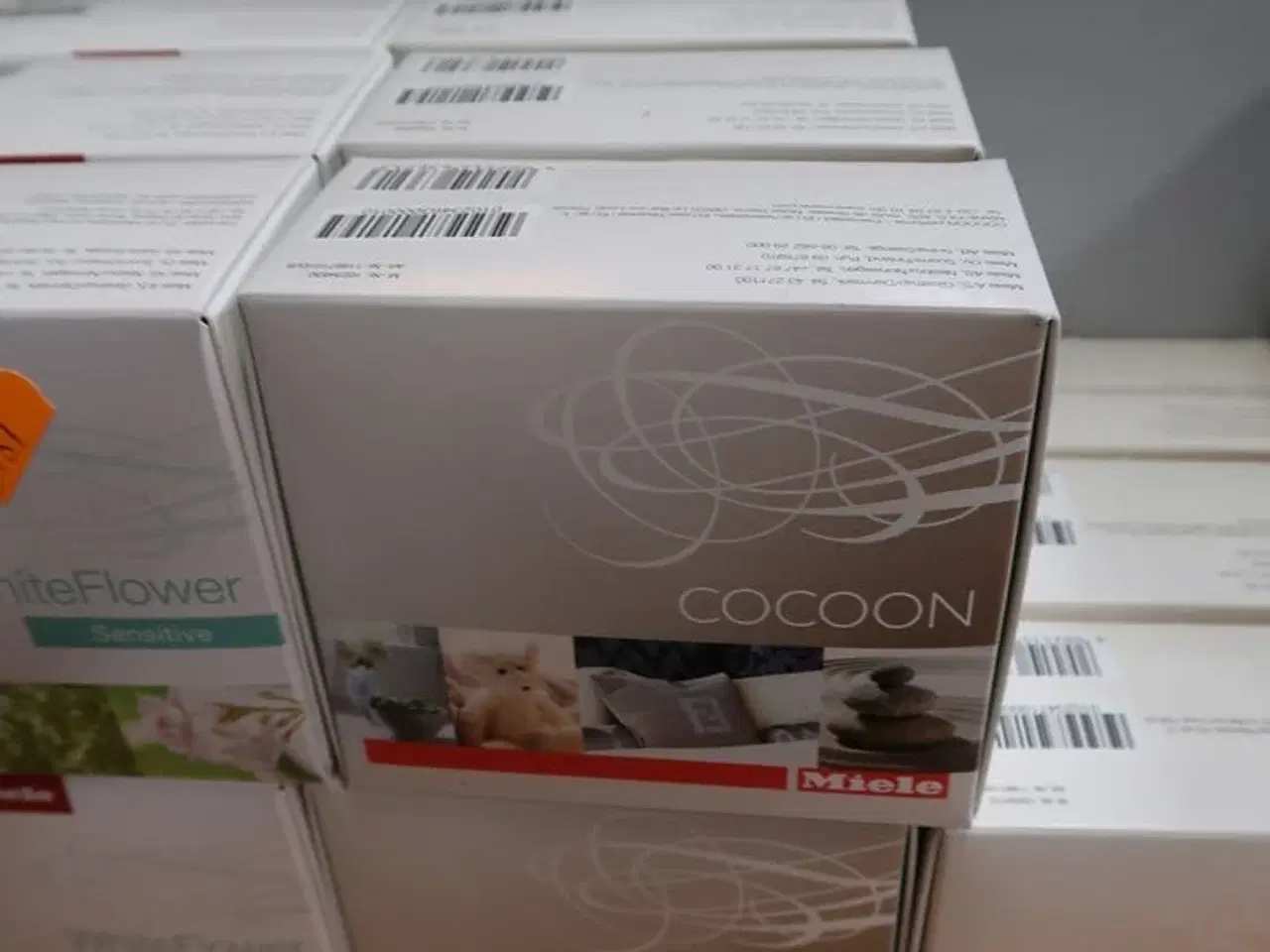 Billede 1 - 6 pakker duftlakoner MIELE Cocoon