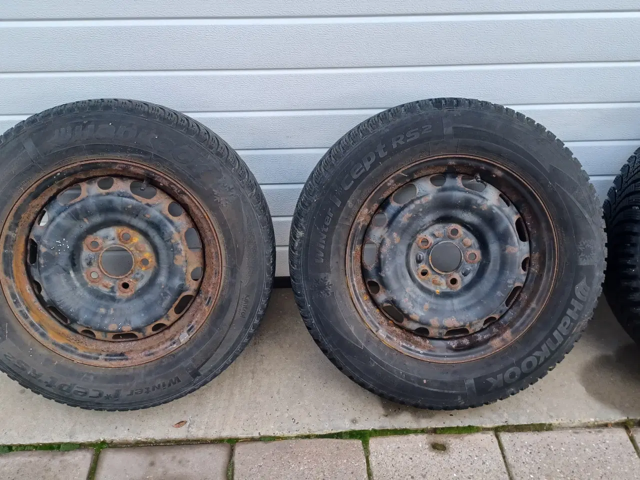 Billede 2 - Mazda, Dacia vinterhjul.