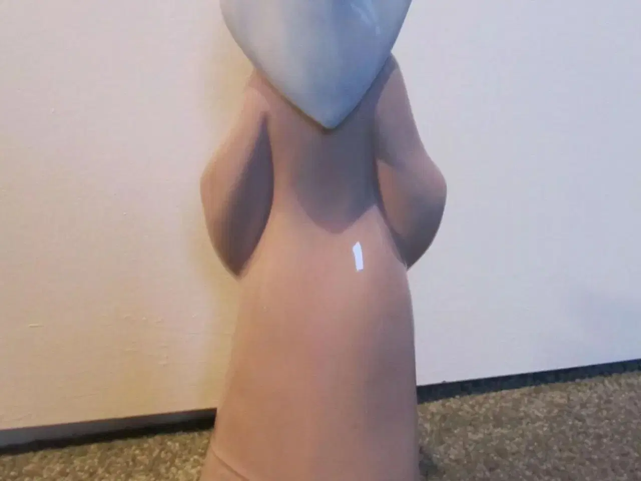 Billede 2 - ‘Pige Med Due’ fra NAO !