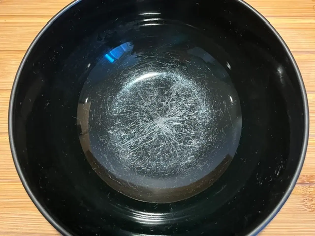 Billede 4 - Royal Copenhagen Sort Riflet skål nr. 455