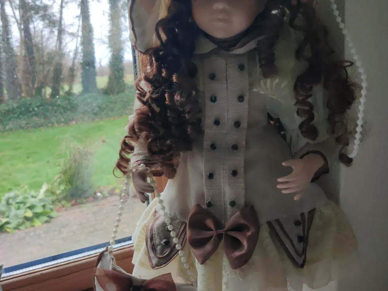 Billede 8 - ✨ Smuk samling af 13 porcelænsdukker