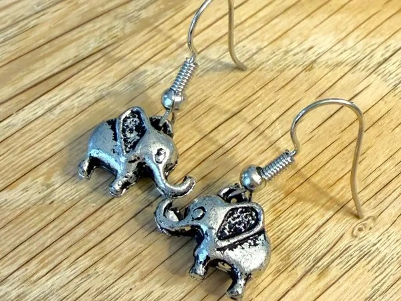 Billede 4 - Charms med elefanter, fx til dine egne smykker