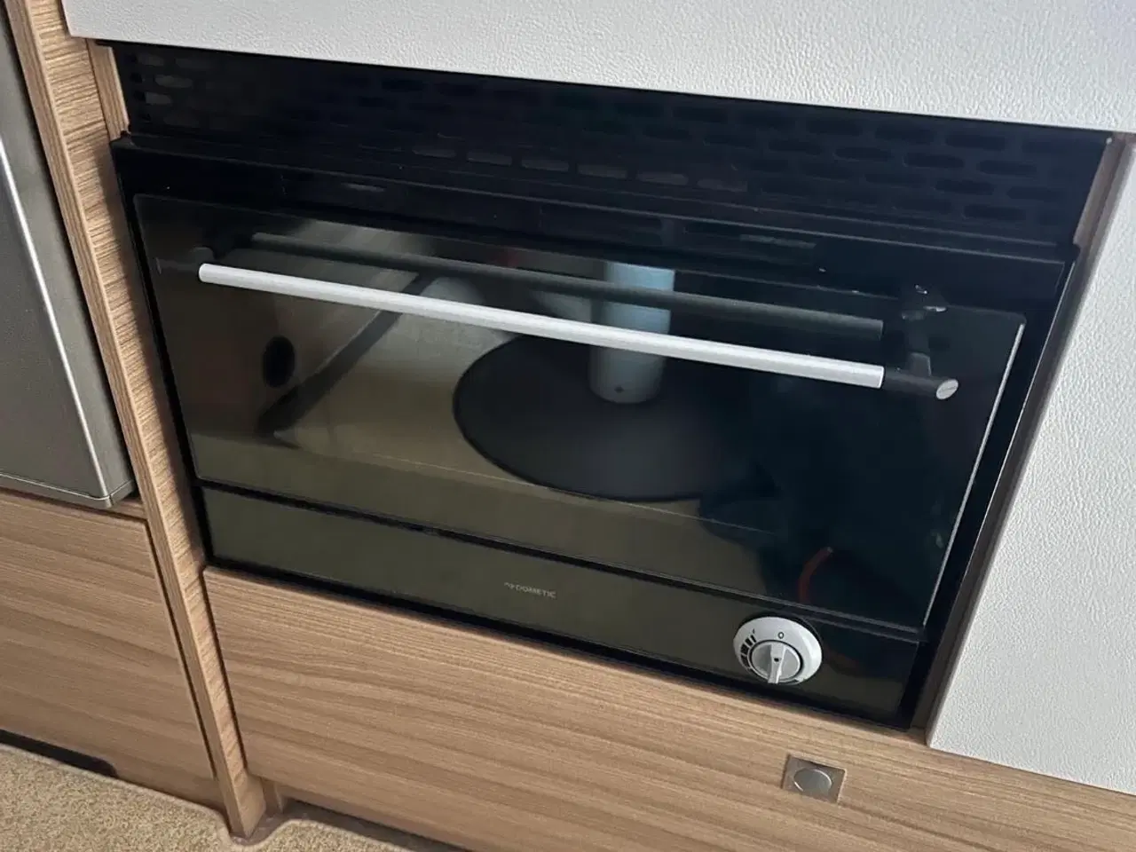 Billede 14 - Snow Plus Camper–  i topstand, fuldt udstyret.