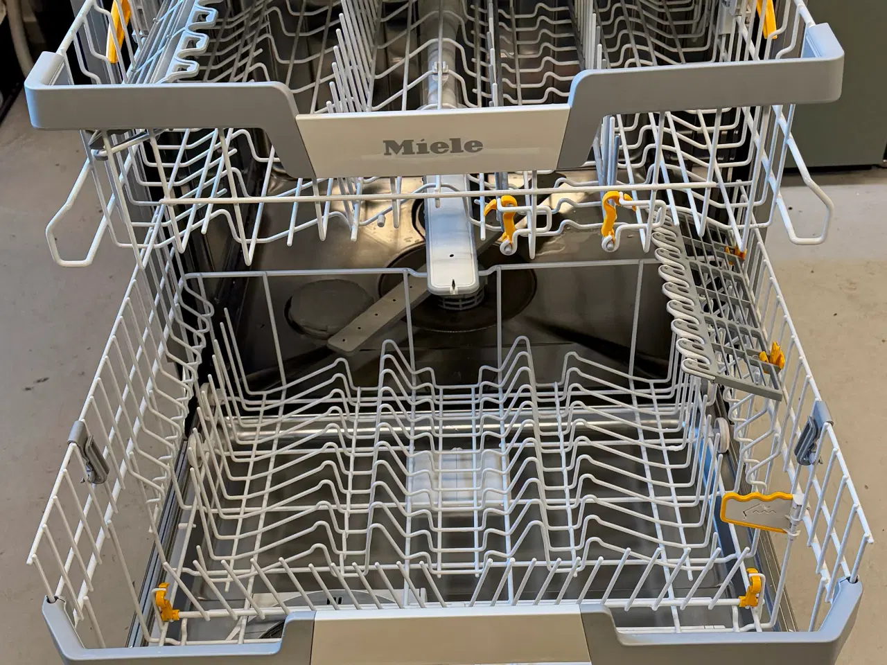 Billede 10 - Næsten helt ny Miele G 7197 SCVi XXL