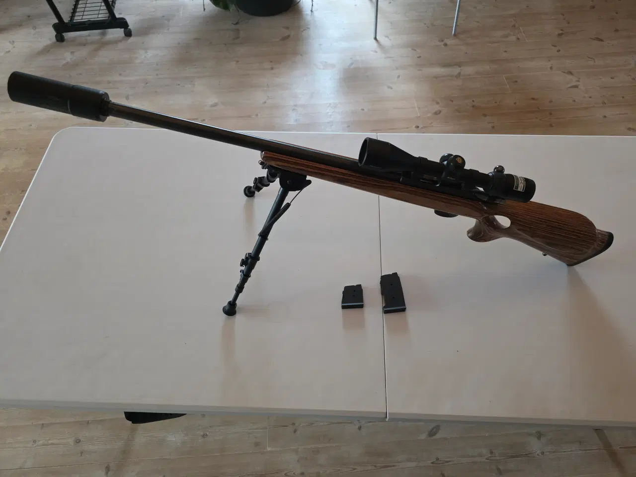 Billede 2 - CZ 455 Thumbhole 17 HMR