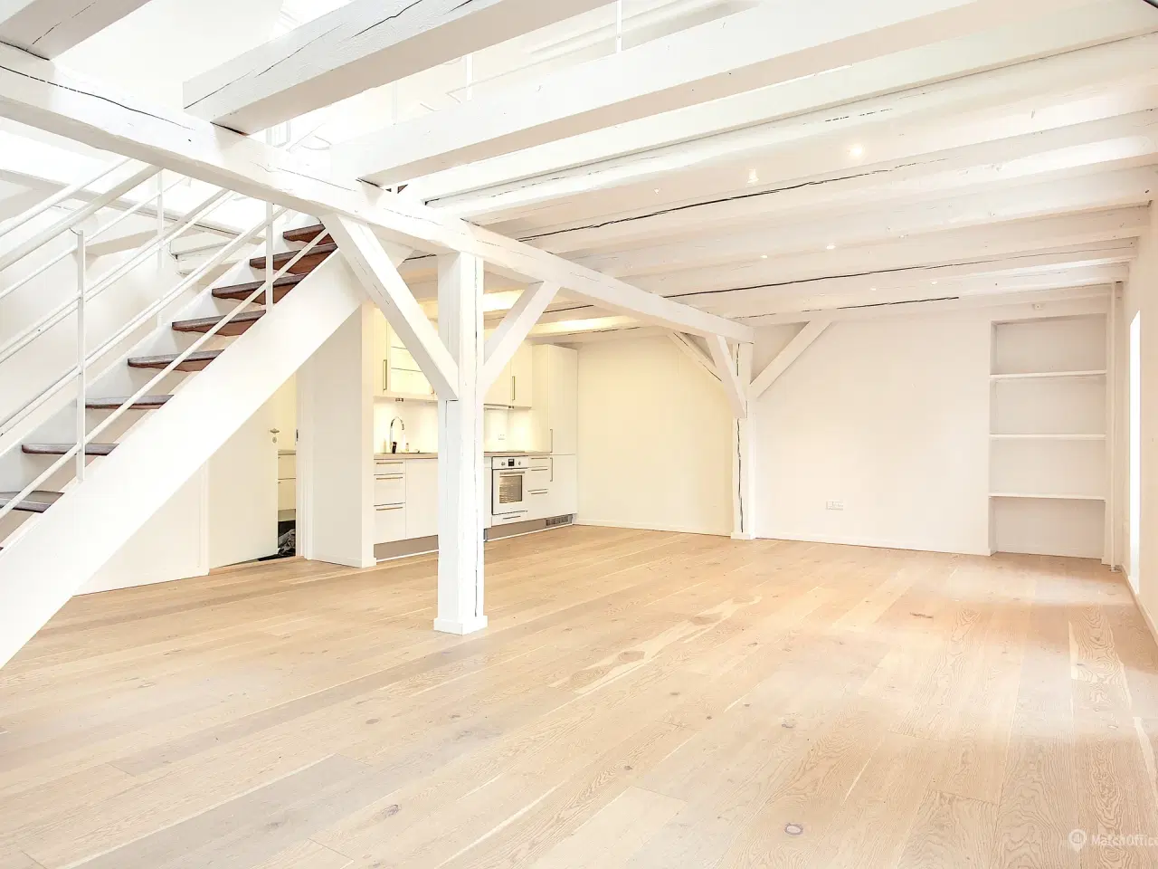 Billede 1 - INGEN BINDING - Lyst og indbyde kontor på 117 m² med adgang til kæmpe terrasse