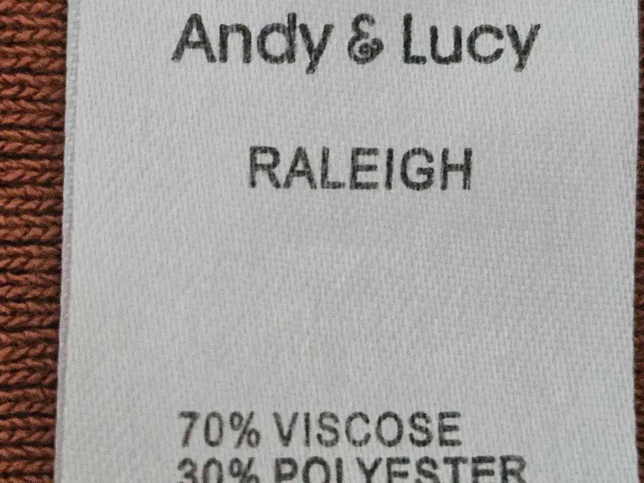 Billede 6 - SØD TOP MED FLÆSER 