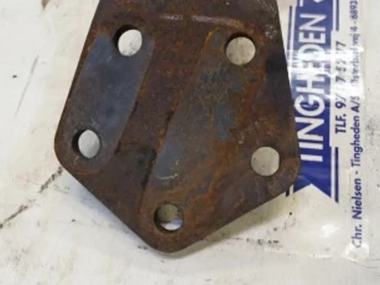 Billede 5 - Case Maxxum 115 Slinger Arm Holder 5188925