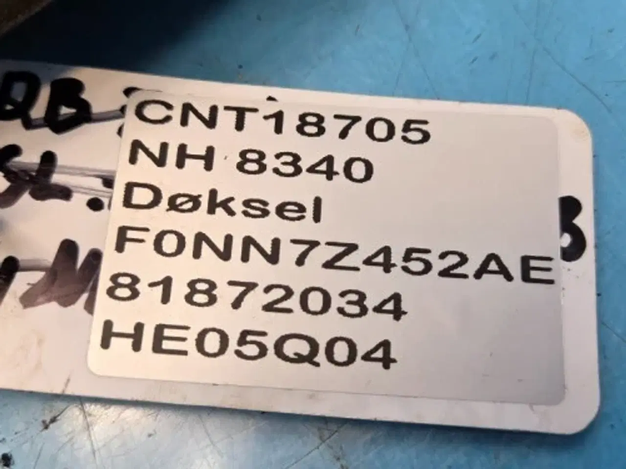 Billede 15 - New Holland 8340 Døksel 81872034