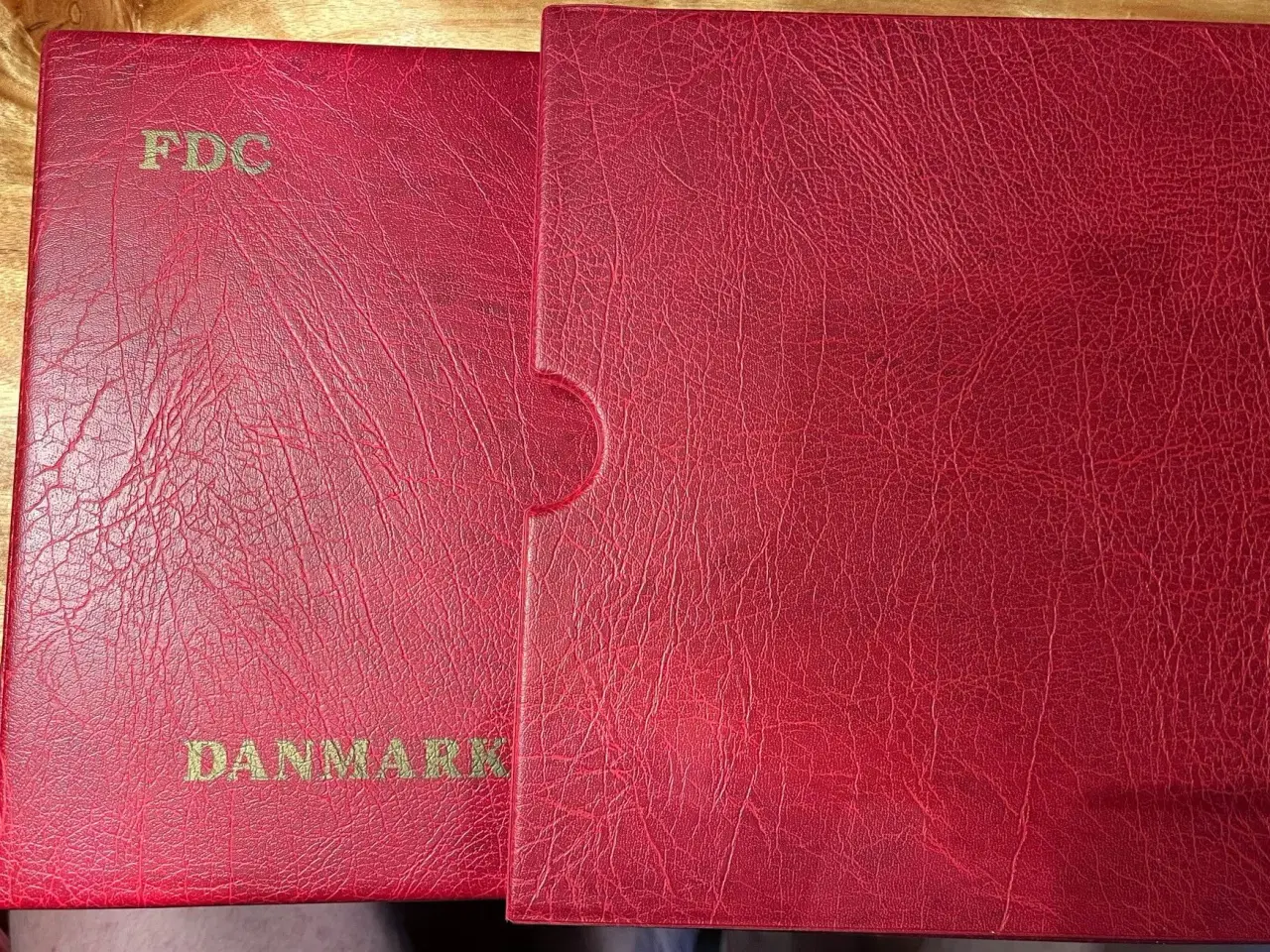 Billede 1 - FDC mappe, "Danmark", med 20 blade
