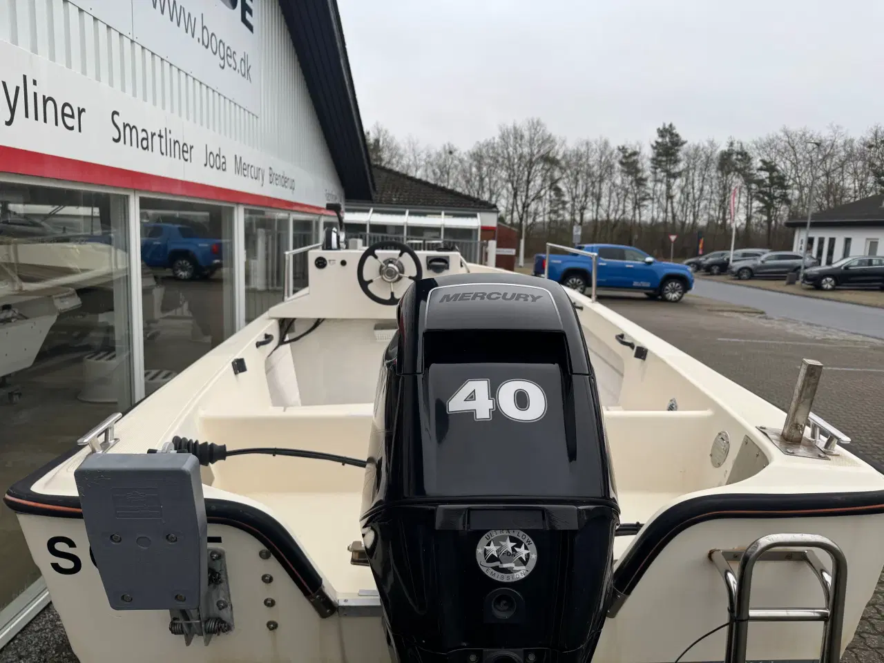 Billede 3 - 560Ø med 40 hk Mercury-EFI 4 takt