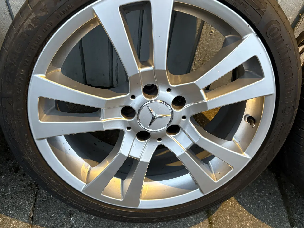 Billede 2 - Originale Mercedes 18” alufælge