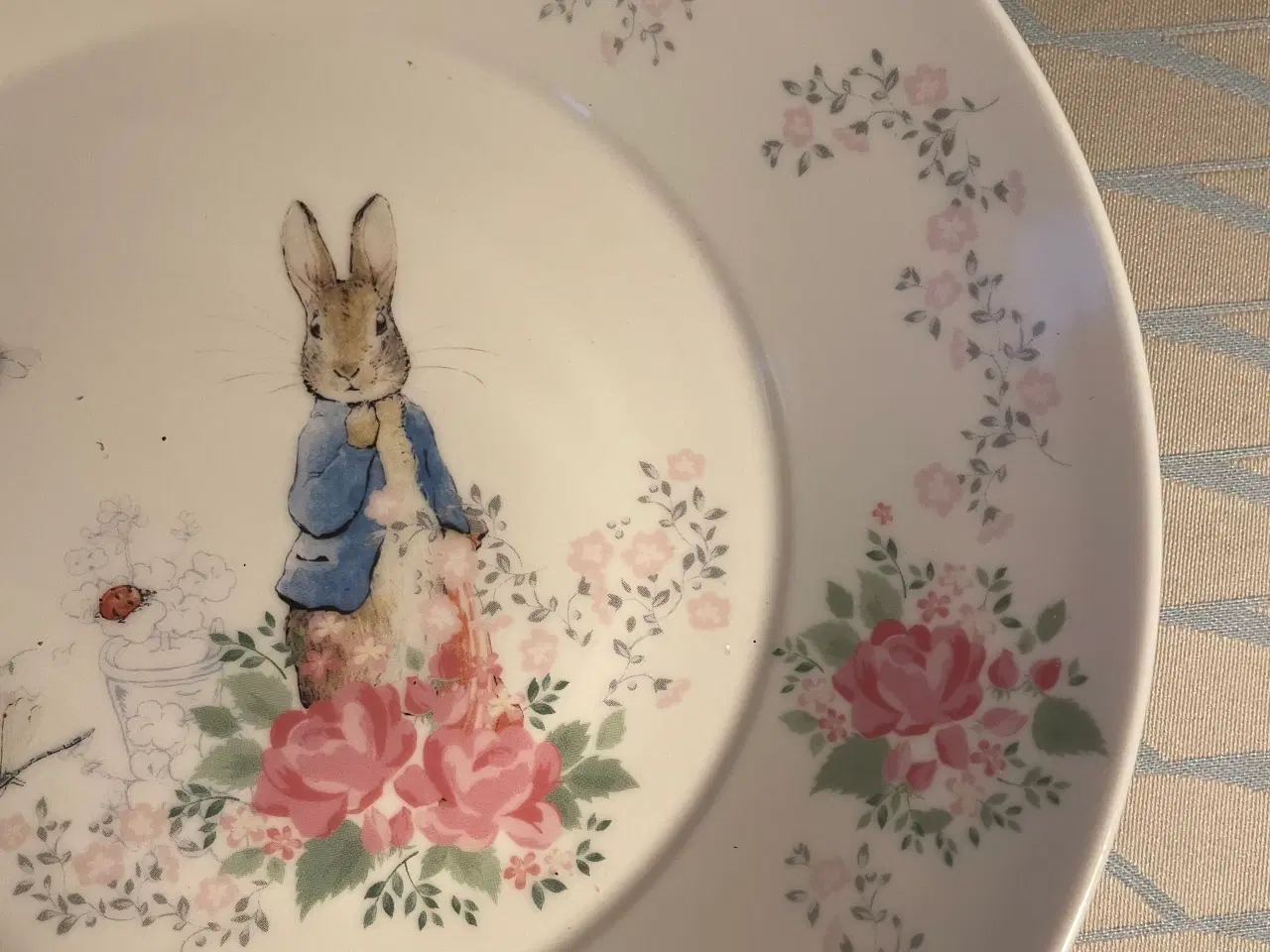 Billede 4 - FW & Co Yamaka Peter Rabbit tallerkner 2019