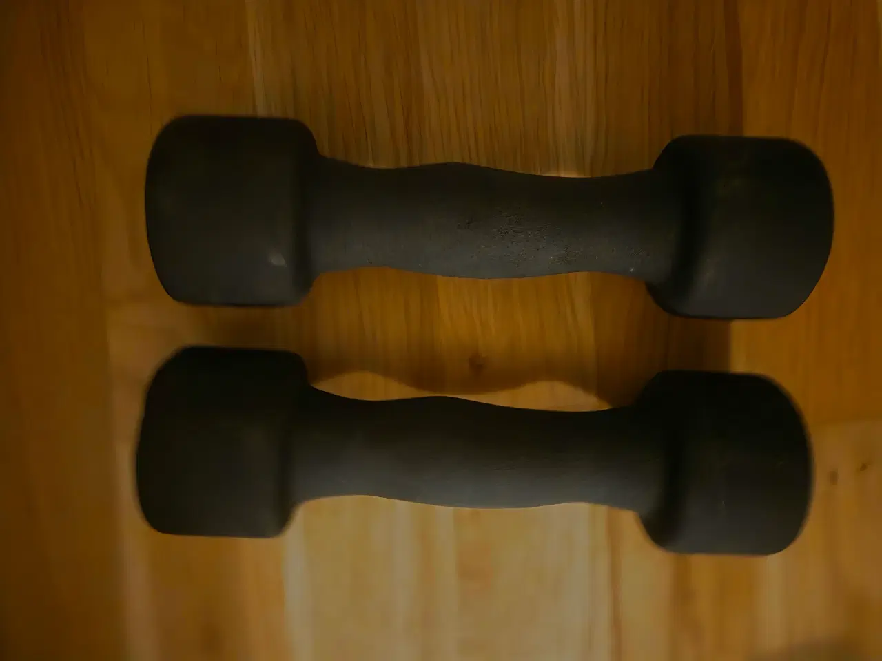 Billede 1 - Håndvægte på 2 kg