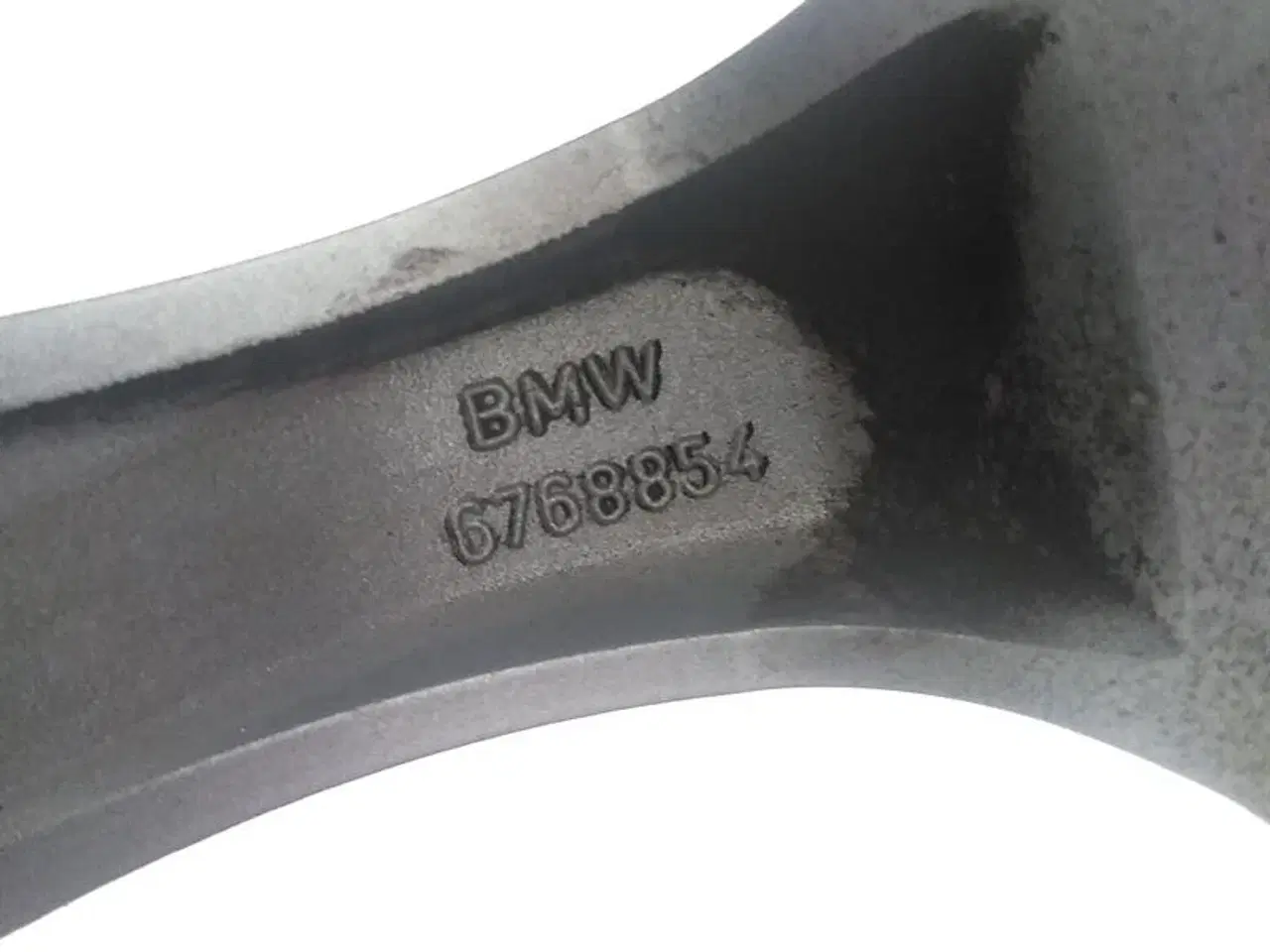 Billede 10 - 17" Org. BMW Alufælge med dæk "V-Spoke 188" A62846