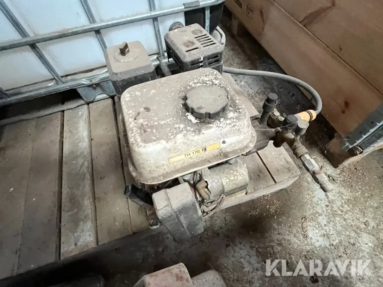 Billede 3 - Pumpe med tank 1000 L