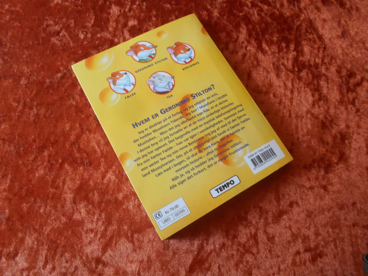 Billede 6 - En fluesorbet til greven, Geronimo Stilton, 