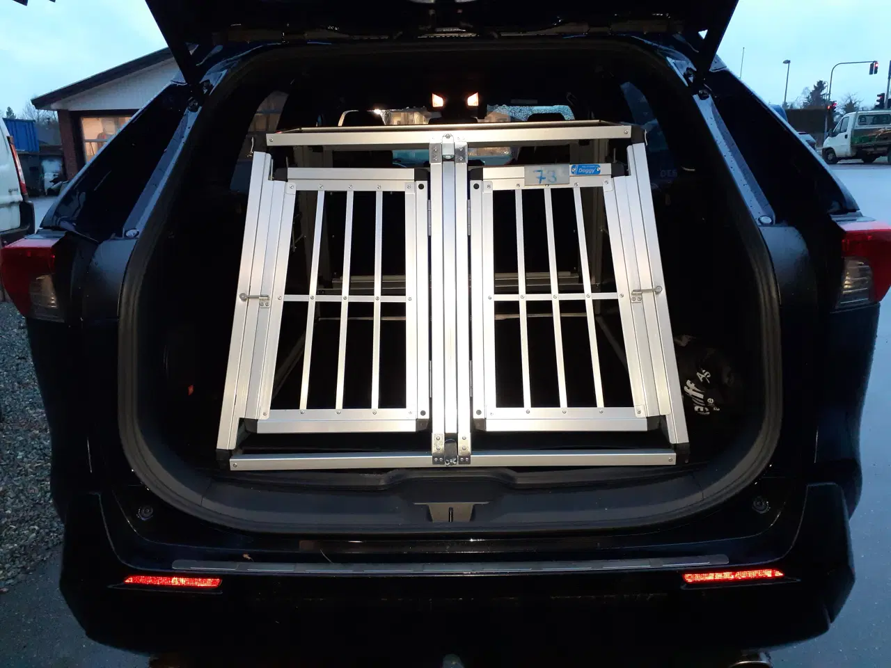 Billede 4 - Dobbelt Hundebur Brugt