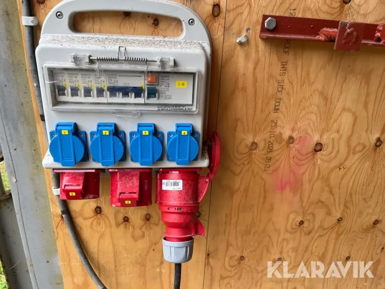 Billede 11 - Materialecontainer 10 fod isoleret