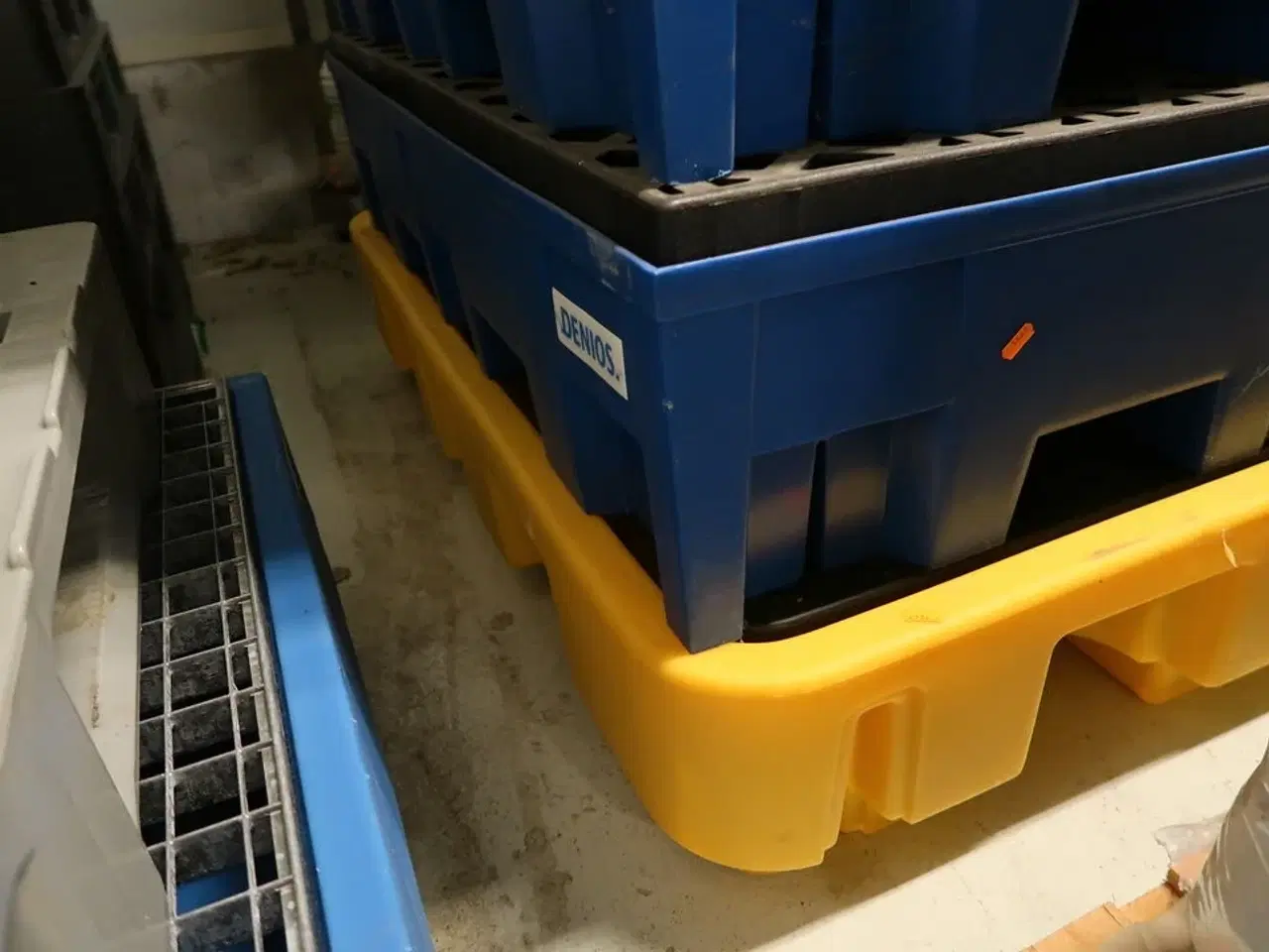 Billede 2 - Spildekar