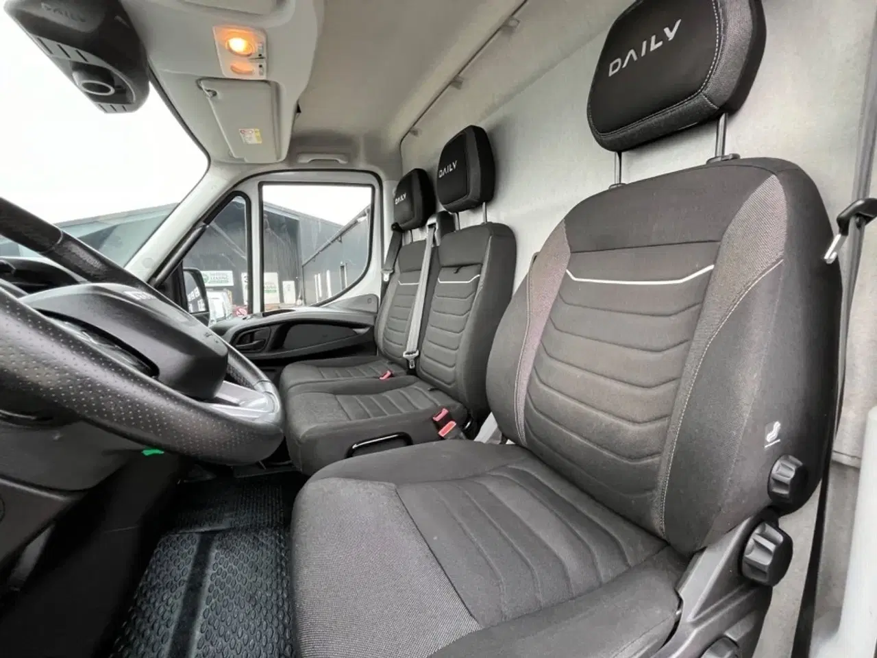 Billede 18 - Iveco Daily 2,3 35S16 12m³ Van AG8