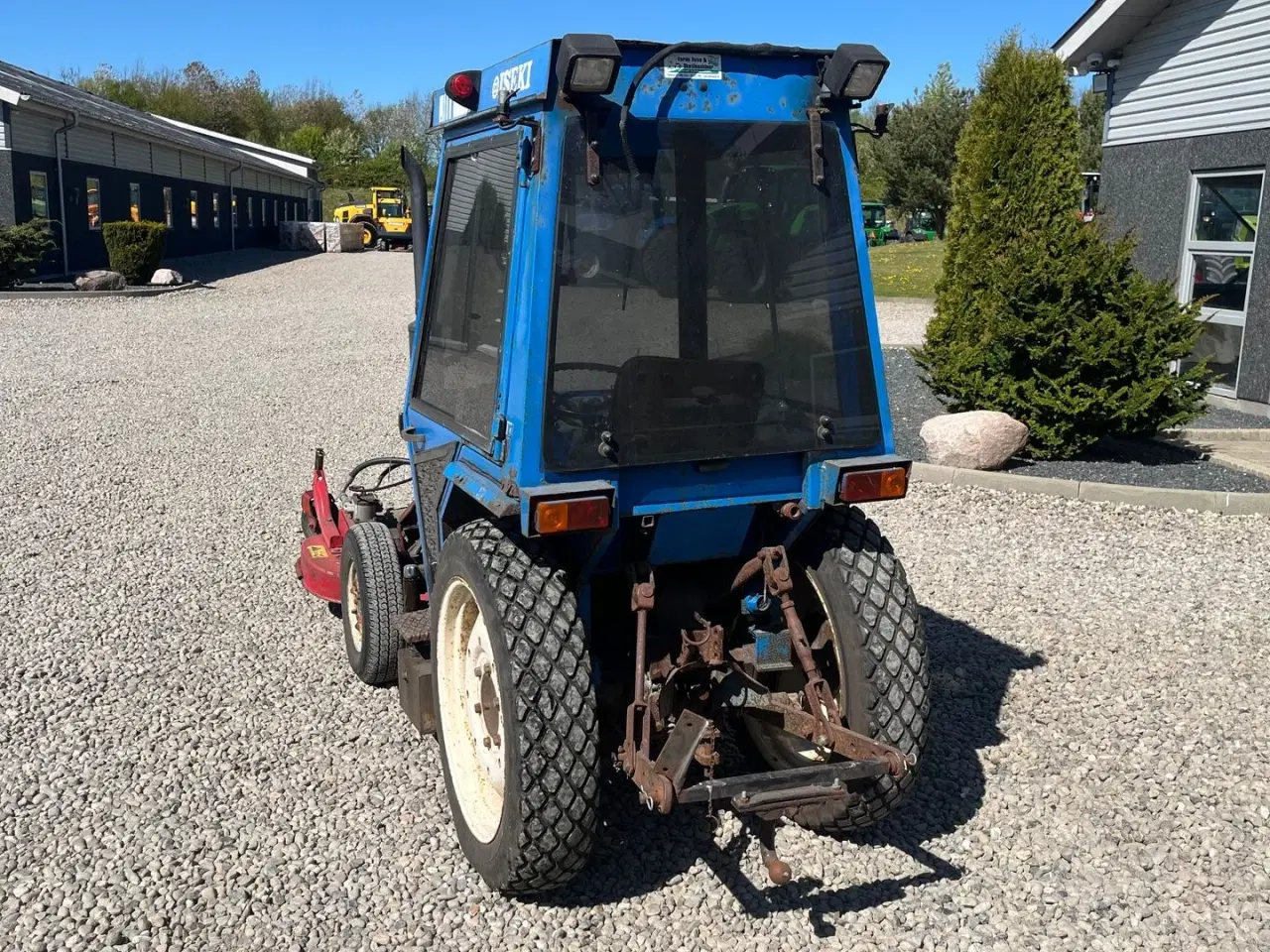 Billede 10 - Iseki 3210 Med klipper og kost