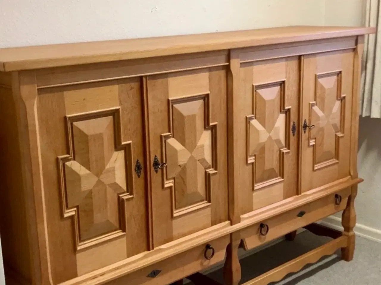 Billede 1 - Henry Kjærnulf Skænk