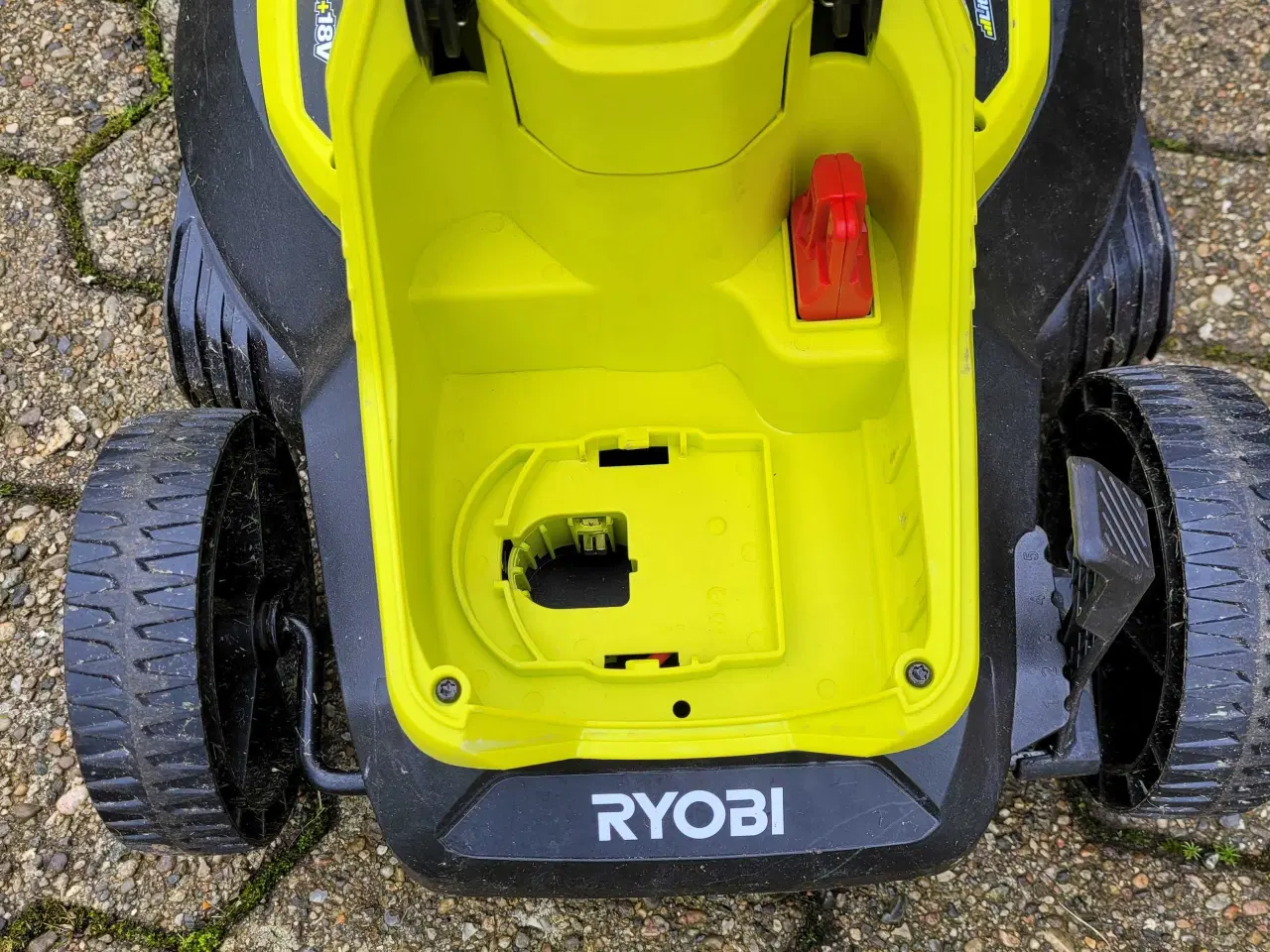 Billede 2 - Ryobi plæneklipper og trimmer 