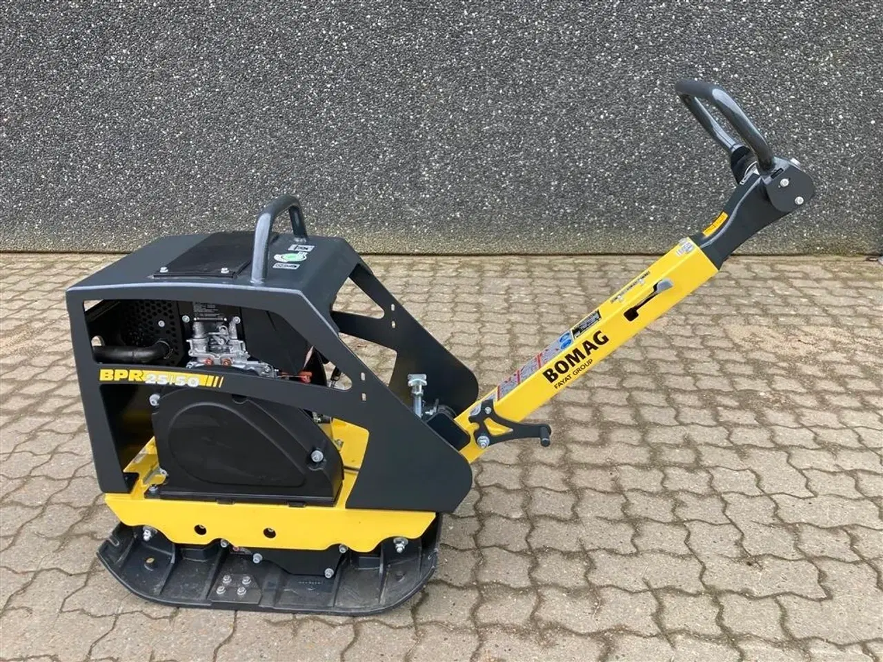 Billede 2 - Bomag BPR 25/50 D Regulering af vibrator og motoromdrejninger fra håndtag