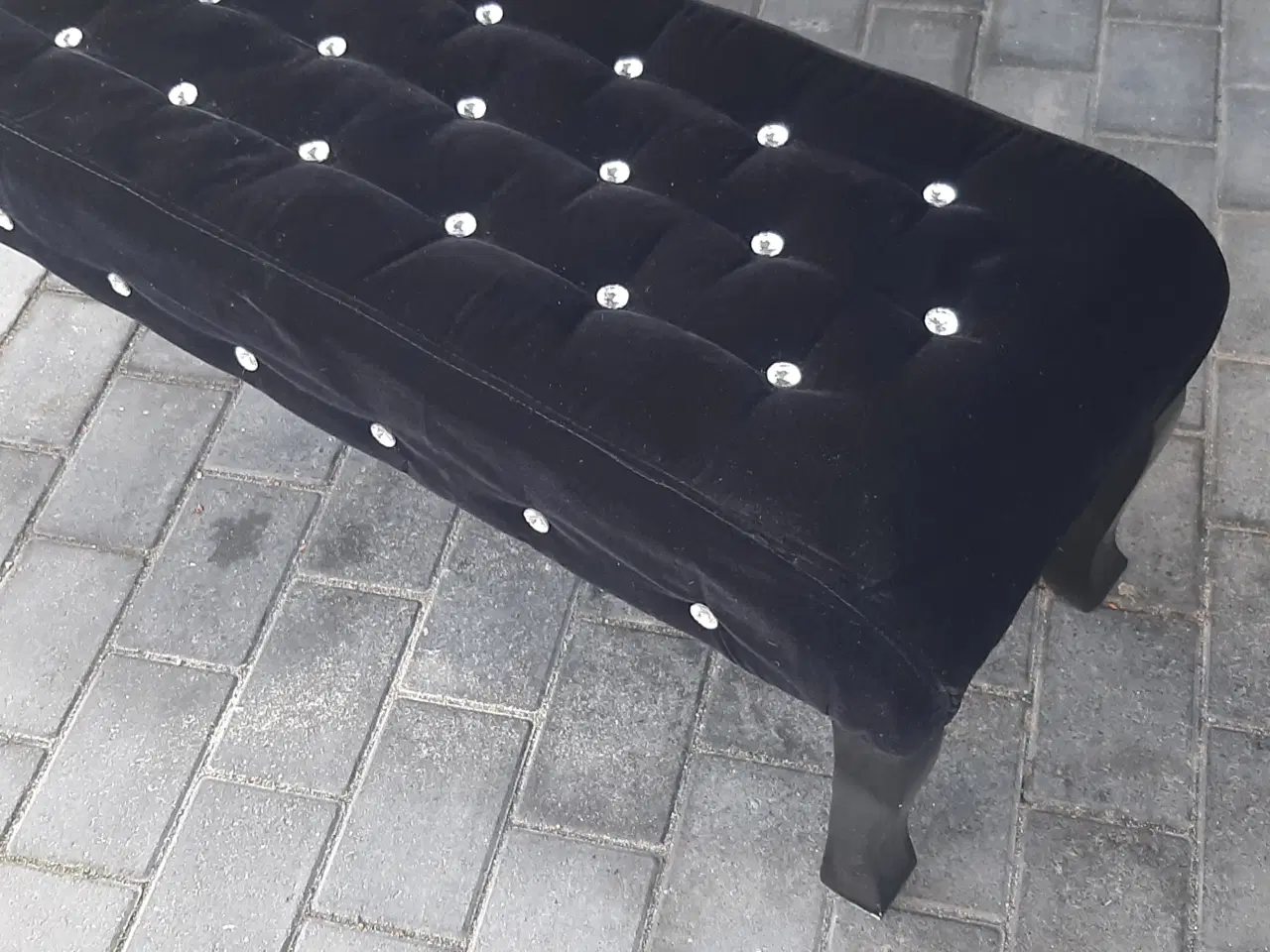 Billede 2 - Lav velour bænk i sort