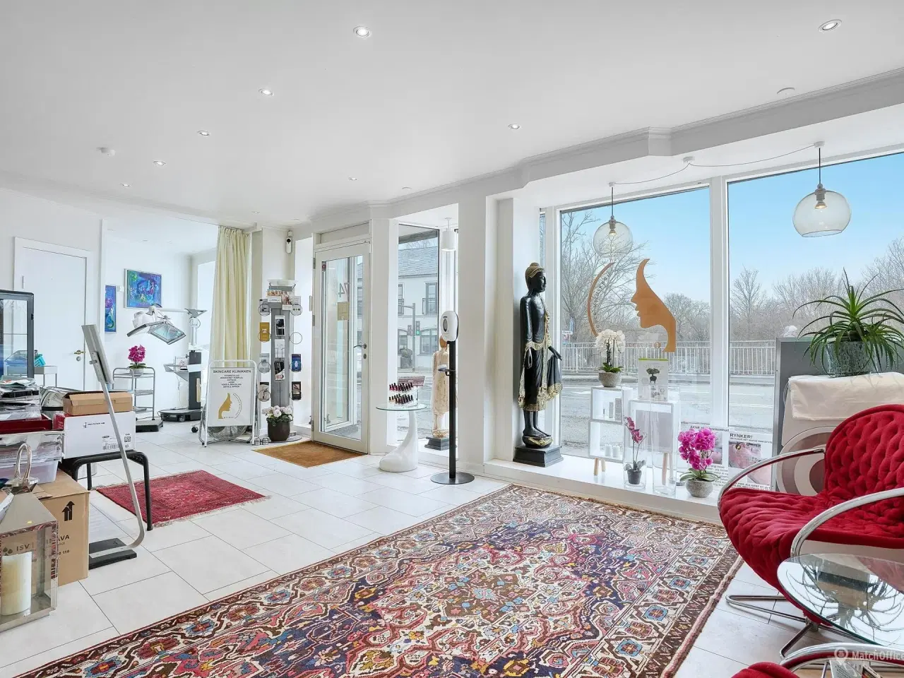 Billede 5 - Præsentabelt og synligt butikslokale i hjertet af Rungsted