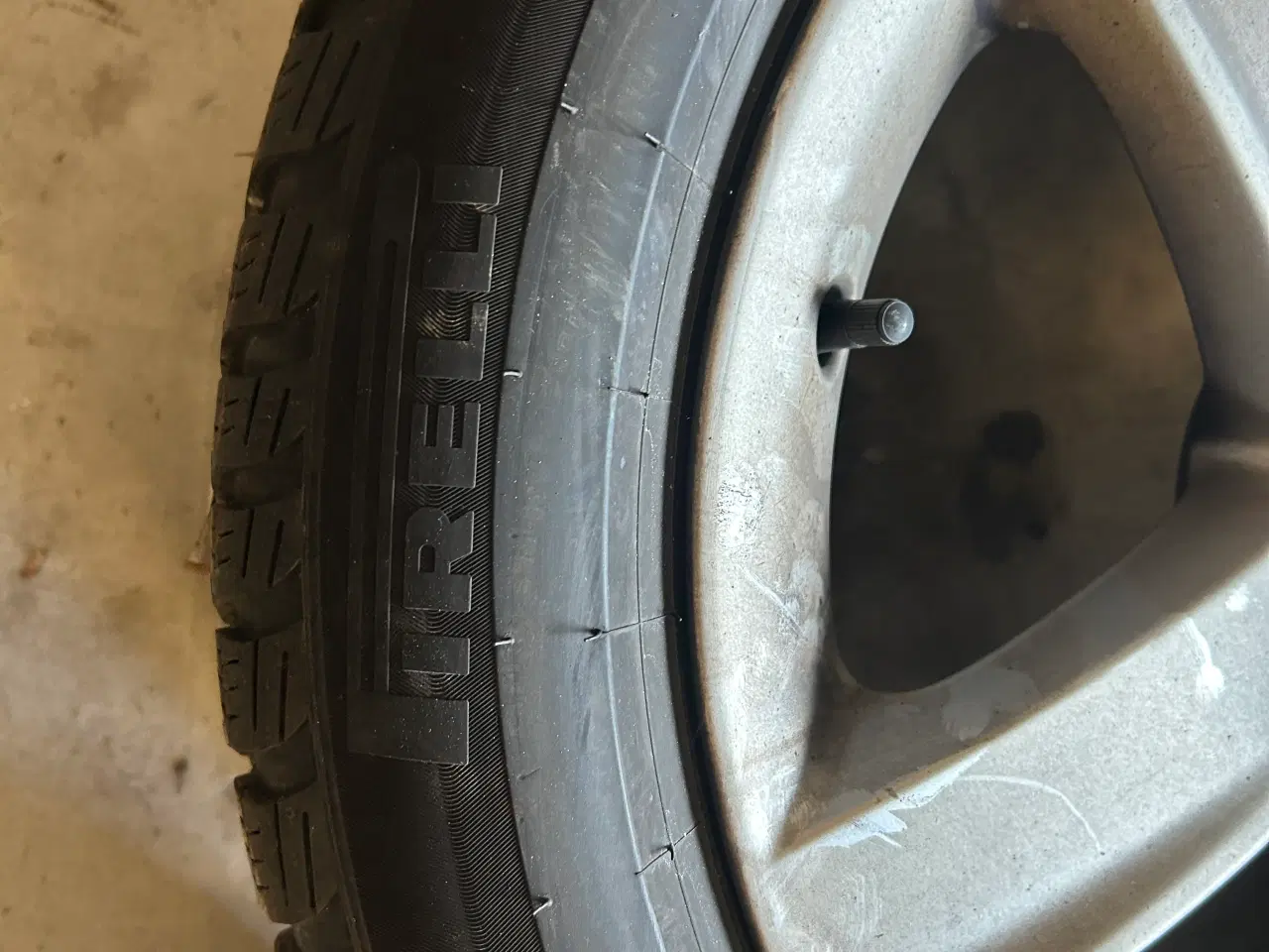 Billede 4 - 17” Audi Alufælge med Vinterdæk