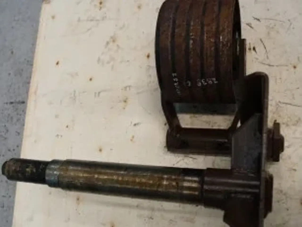 Billede 6 - Dronningborg D8900 Remskive ophæng