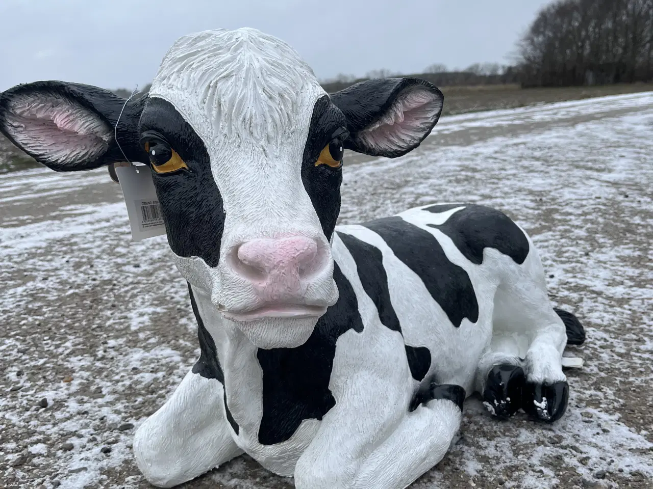 Billede 3 - Kalv i plast polyester 