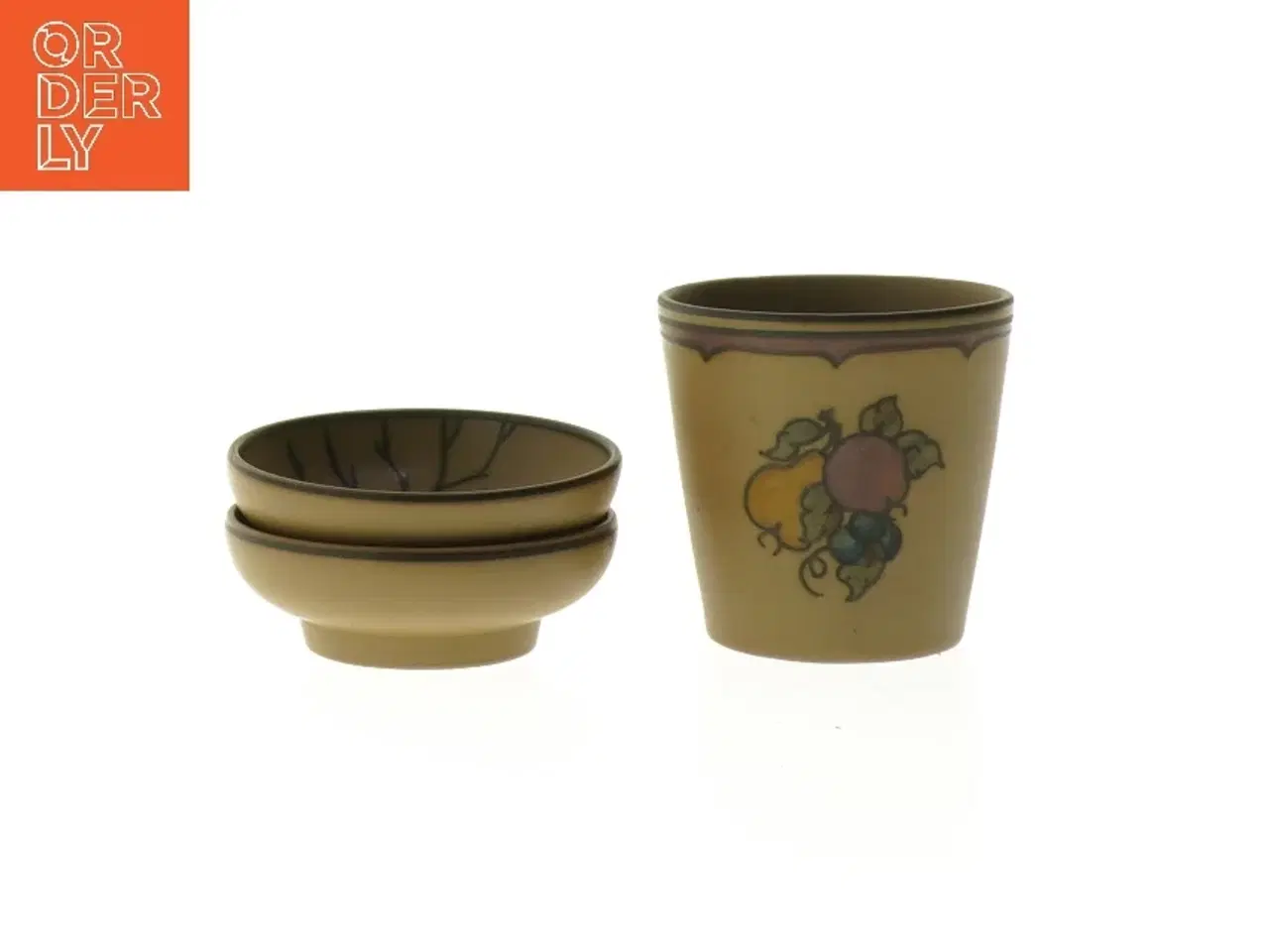 Billede 1 - Keramiksæt med kop og skåle fra L. Hjorth (str. 7 cm)