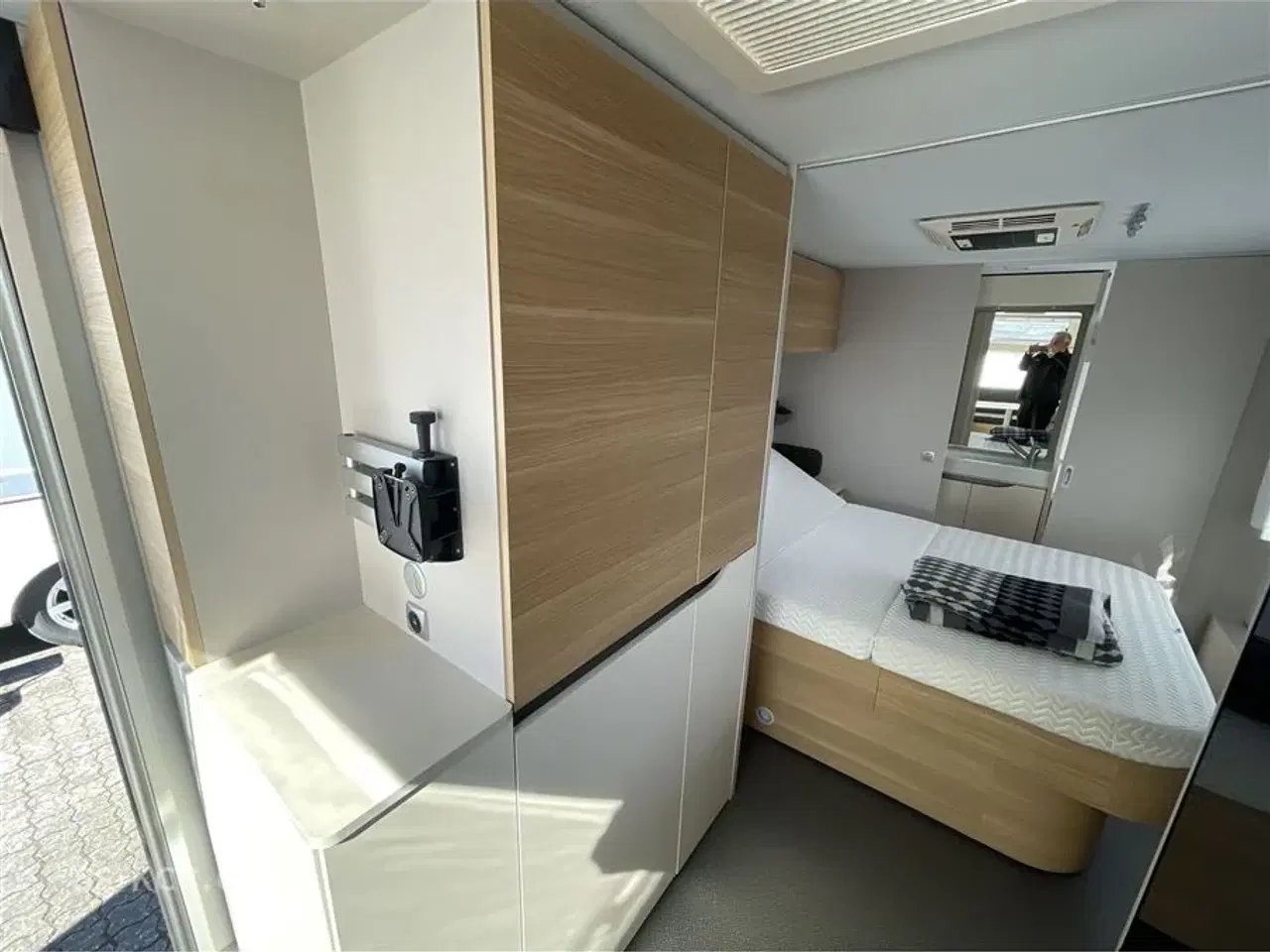 Billede 8 - 2023 - Adria Adora 613 UT   Adria Adora 613 UT   Dobbeltseng