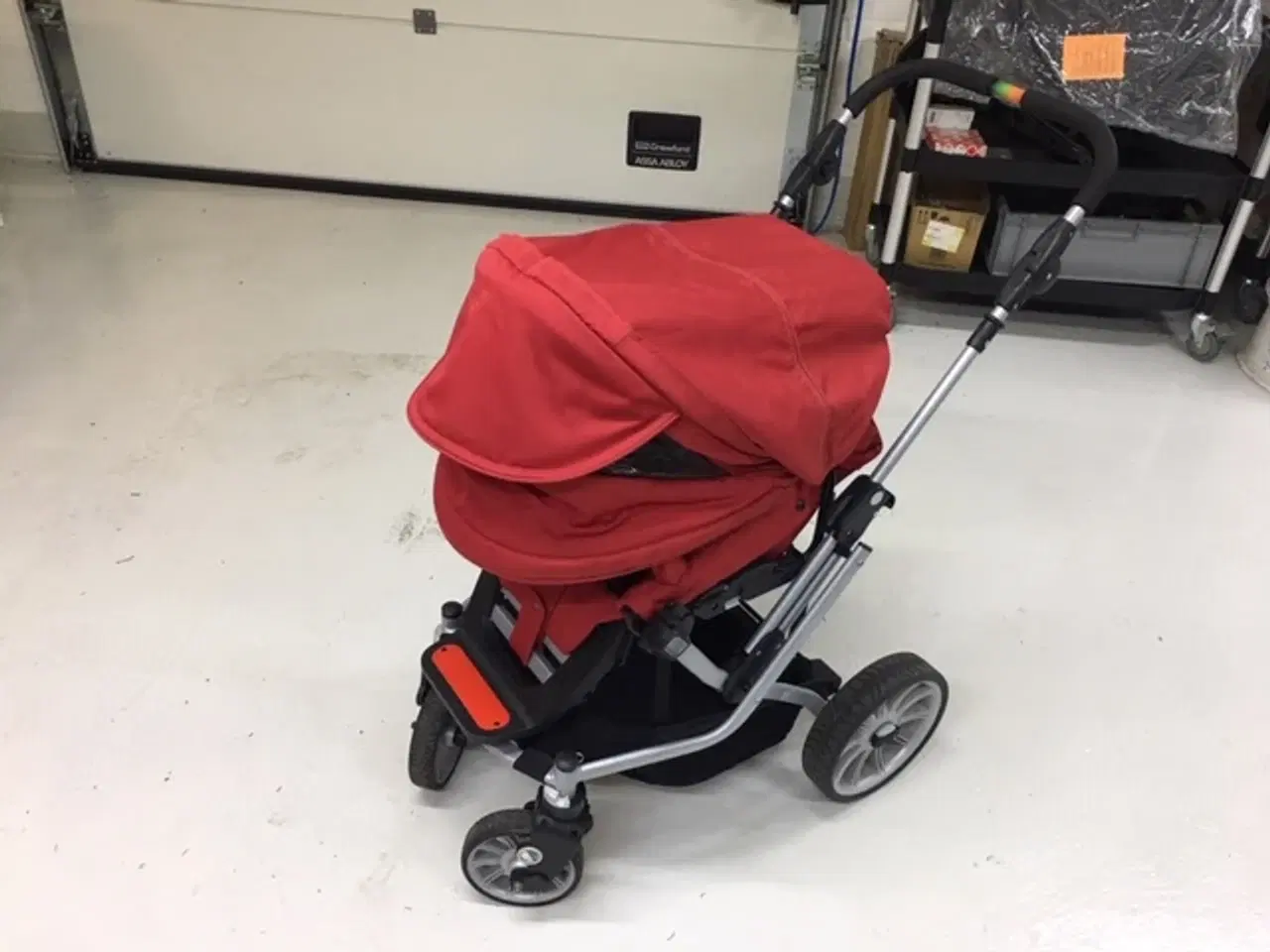 Billede 5 - Teutonia klapvogn rød