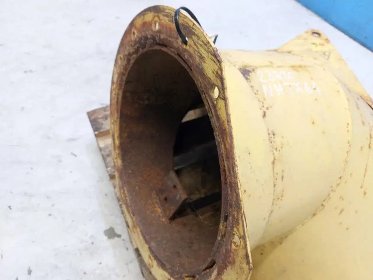 Billede 6 - New Holland TX64 Tømmerør Bøjning 89812634