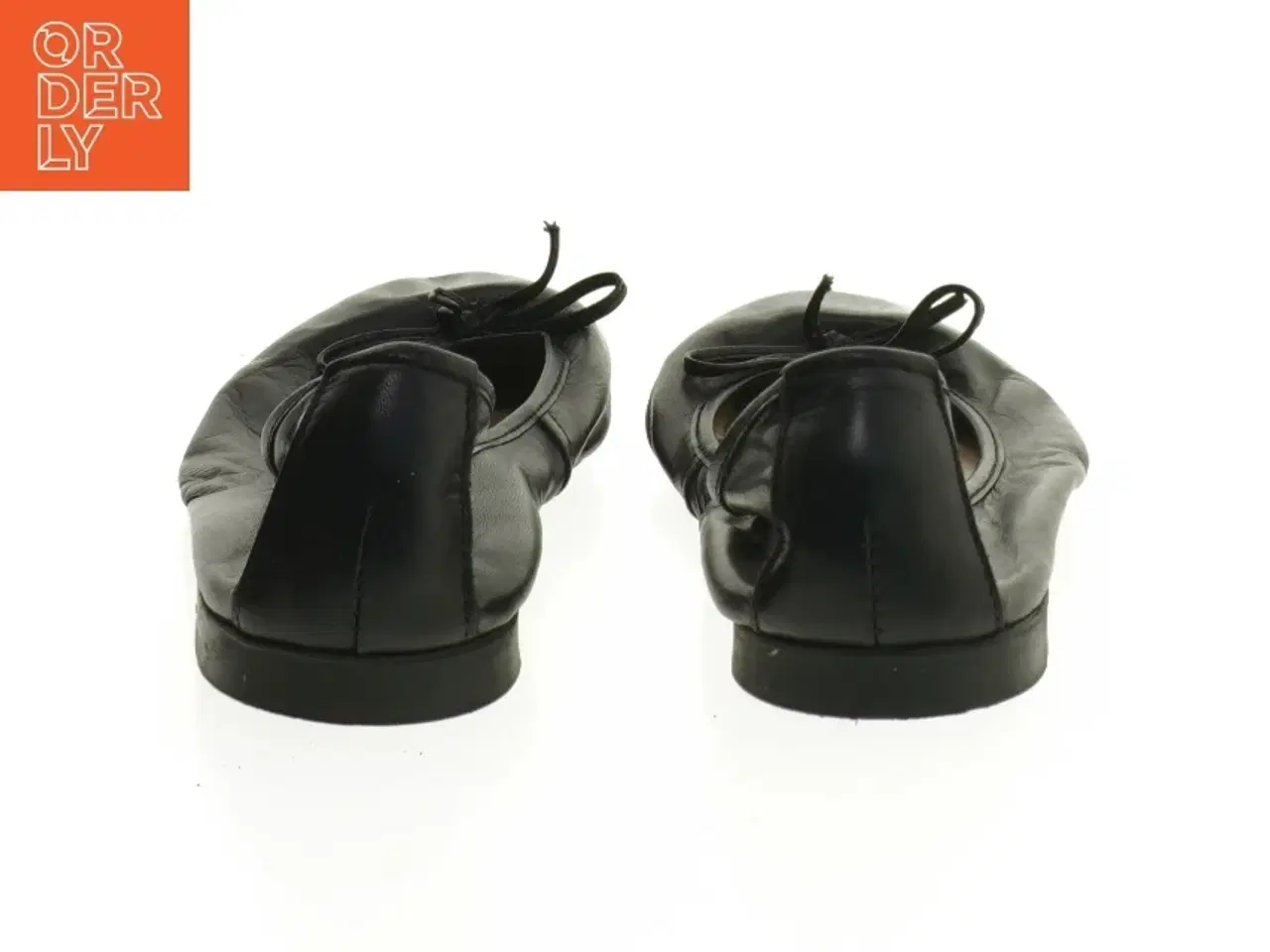 Billede 2 - Sorte ballerinaer i læder (str. 36 ) (DVD)