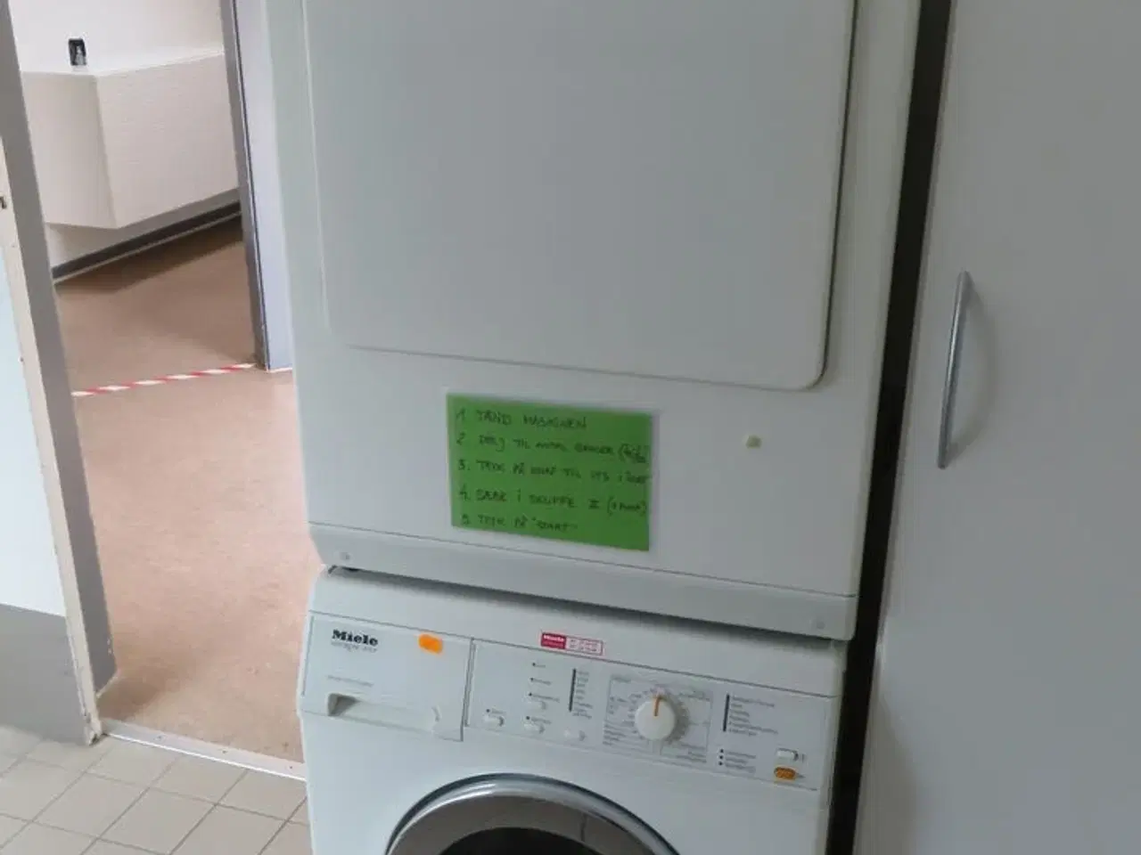 Billede 2 - Vaskesøjle MIELE T4122 samt W507