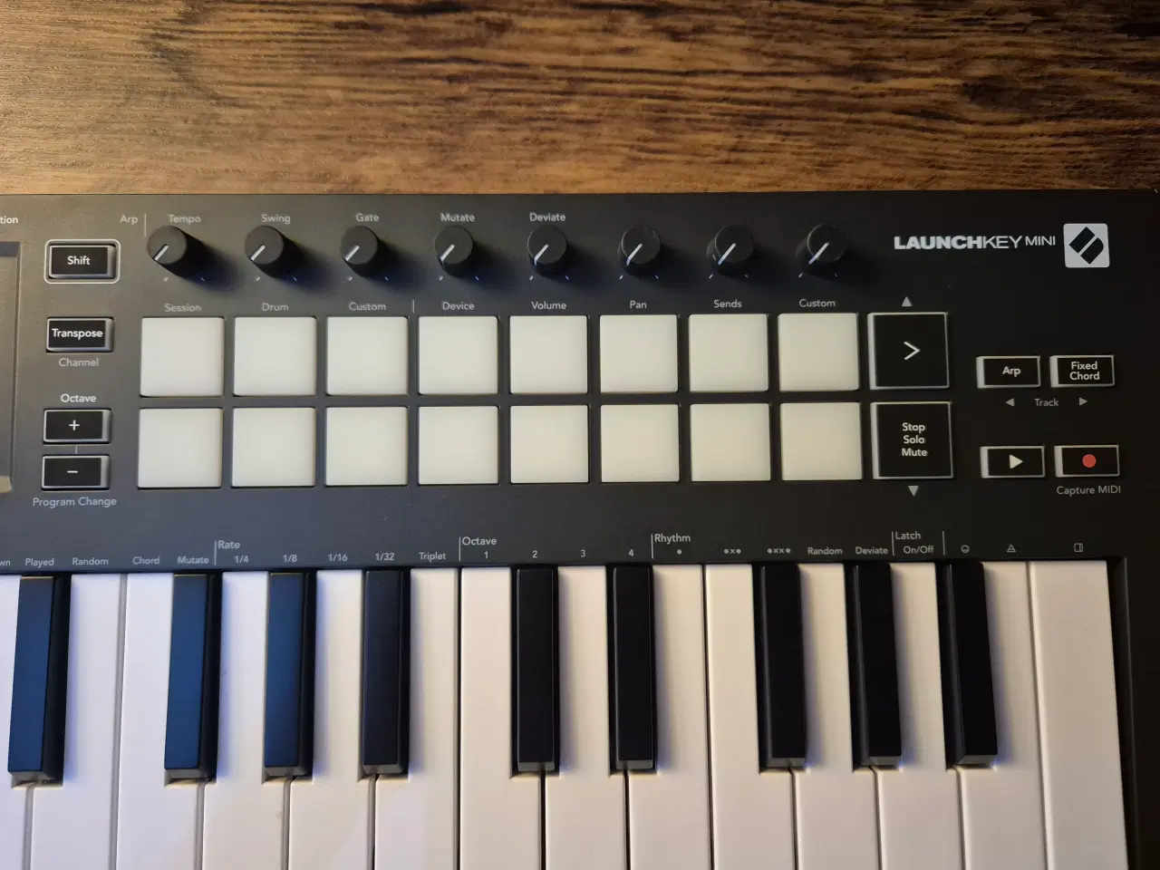 Billede 4 - Novation Launchkey Mini mk3 - Midi keyboard