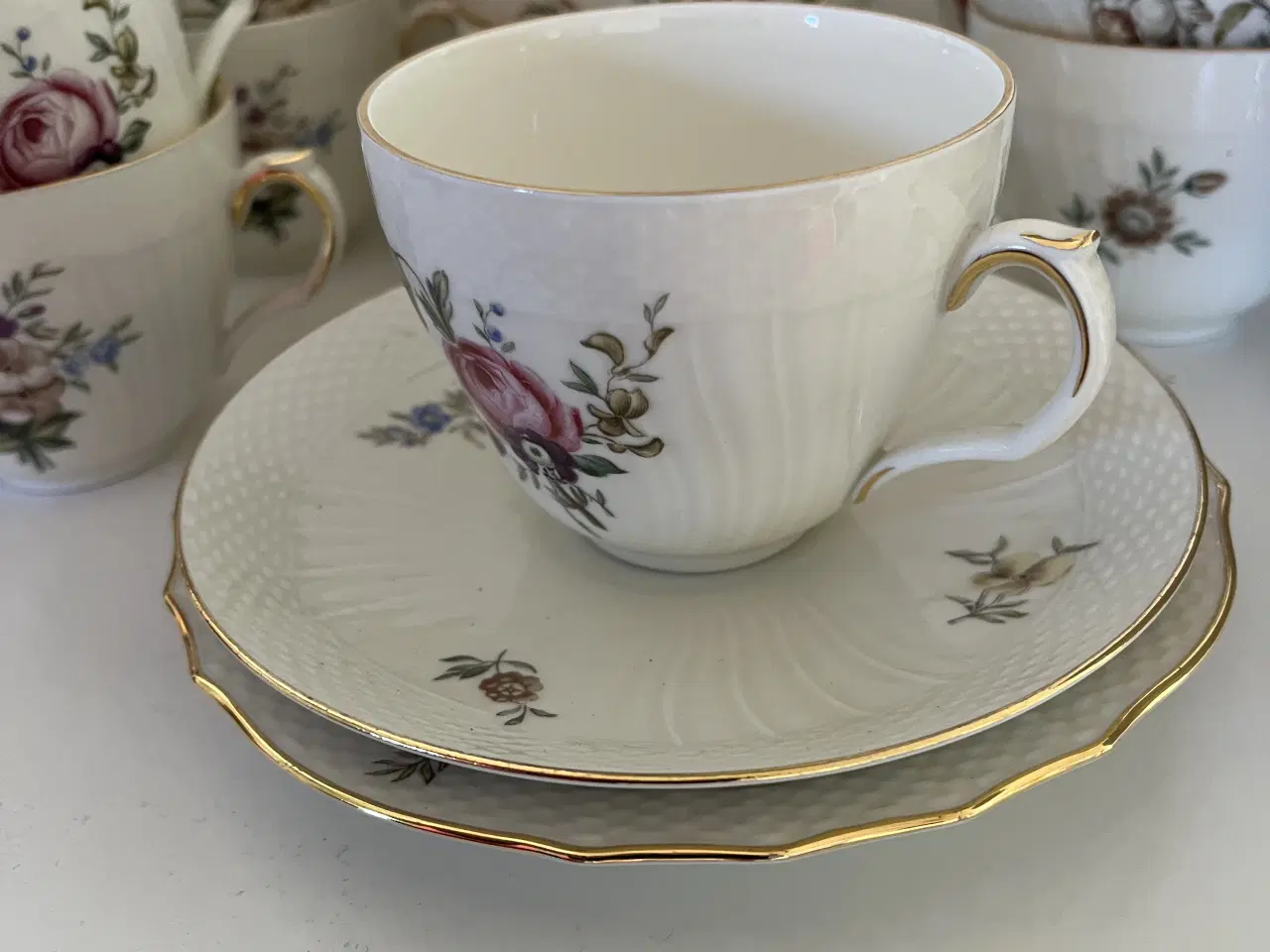 Billede 2 - Koppe sæt Frijsenborg royal Copenhagen