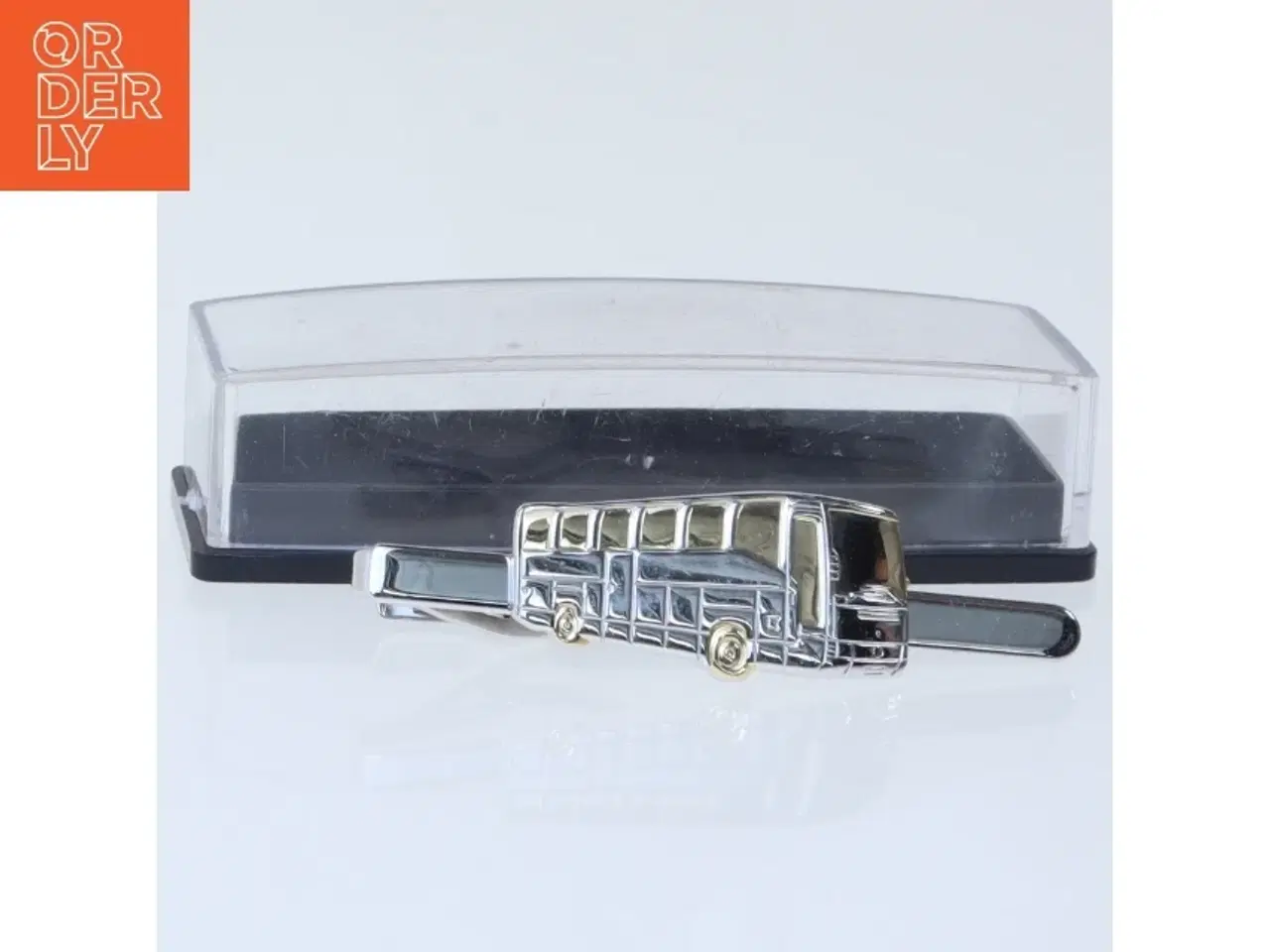 Billede 1 - Slipseklemme med bus motiv (str. 6,5 cm)